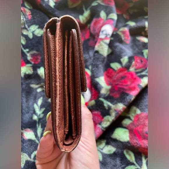 Louis Vuitton Trifold Wallet - Picture 6 of 7